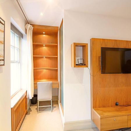 Luxury Massive Townhouse By Harrods Appartement Londen Buitenkant foto